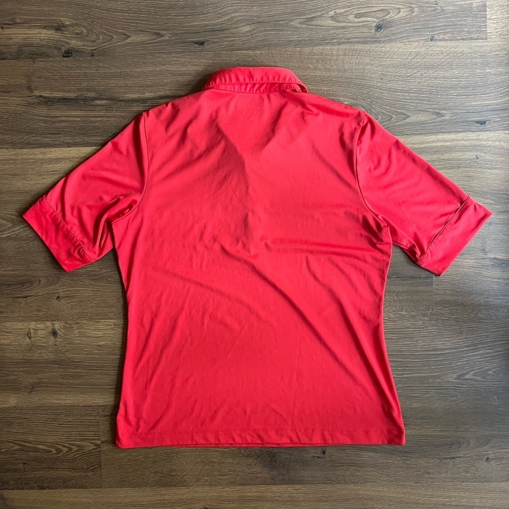 Greg Norman Shark Golf Short Sleeve PLAY Dry Red Polo β Size L π΄β³ - Picture 8 of 8